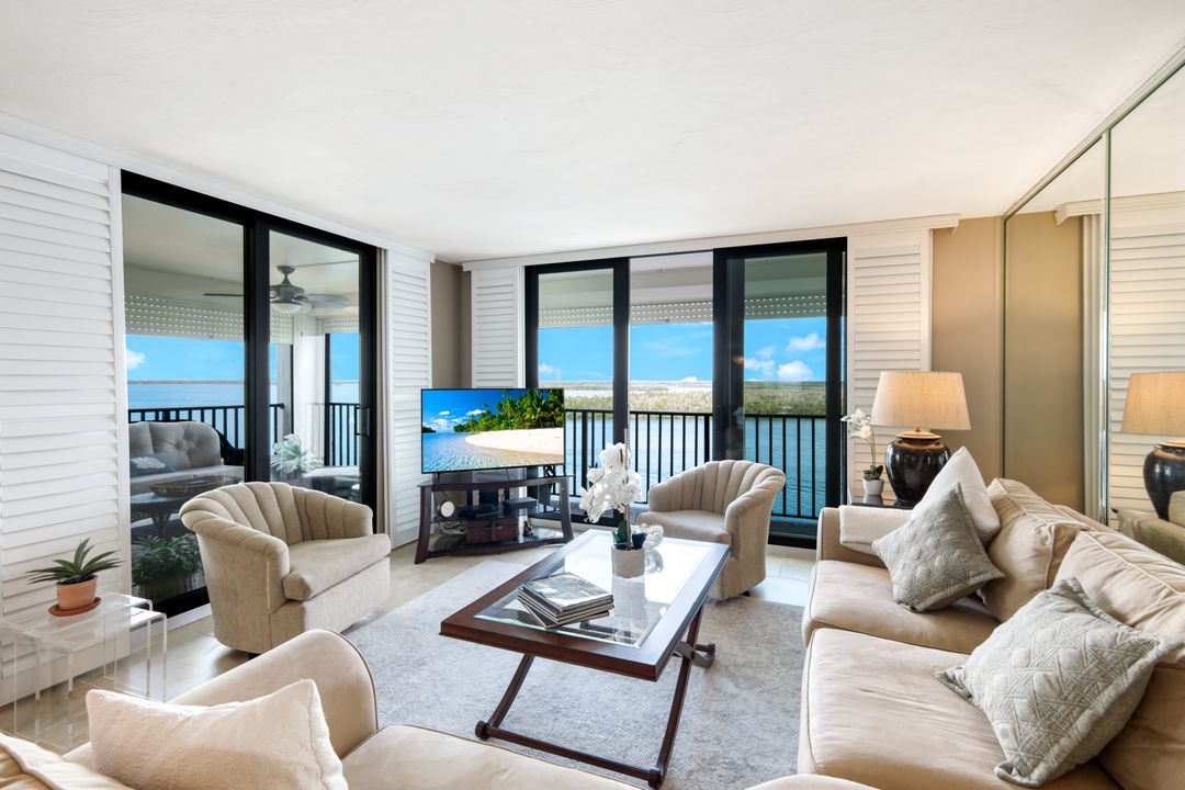 4253 Bay Beach Ln #7A, Fort Myers Beach, FL 33931