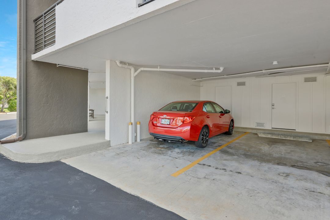 226 3rd St #206, Bonita Springs, FL 34134