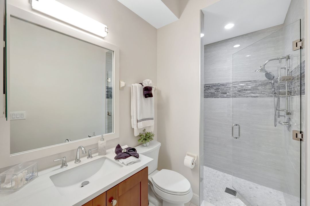 8980 Cherry Oaks Tr, Naples, FL 34114