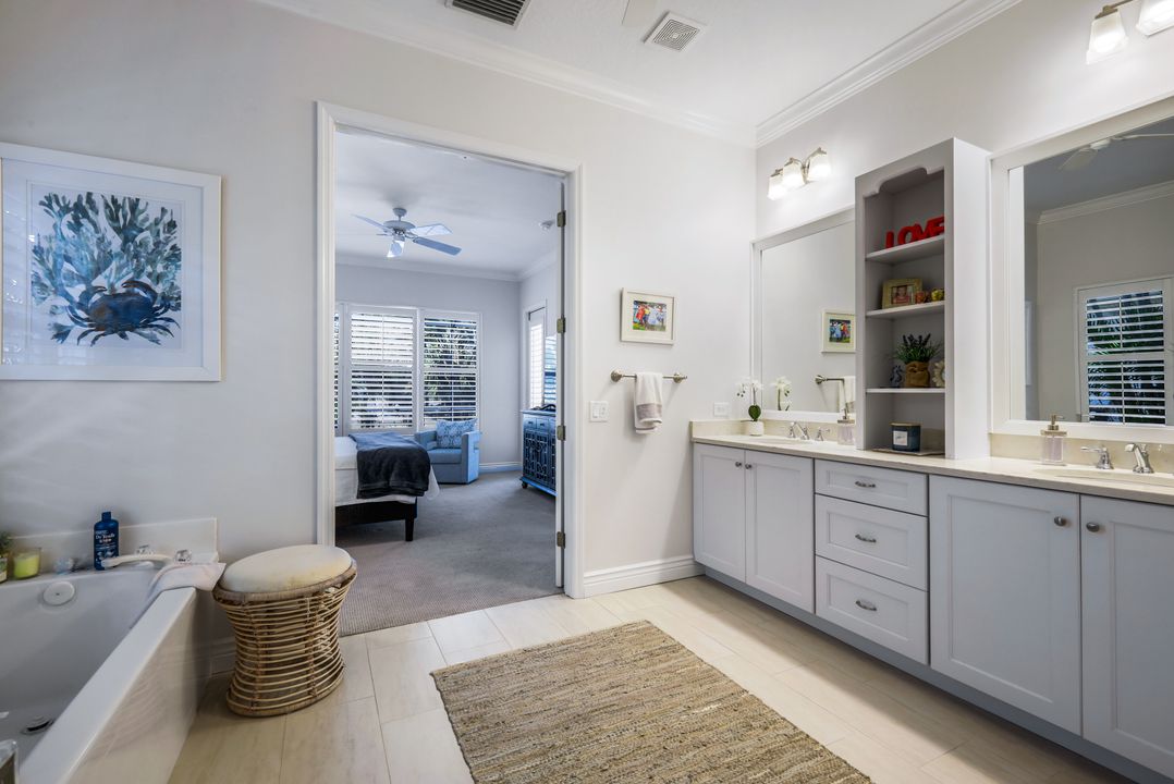 10009 St Moritz Dr, Miromar Lakes, FL 33913