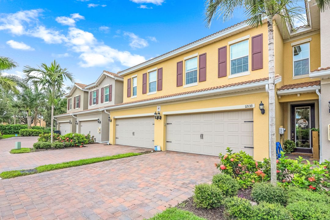 12133 Mahogany Cove St, Fort Myers, FL 33913