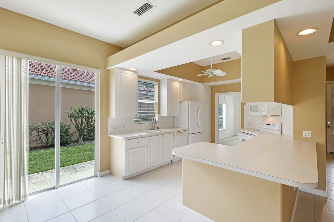 14850 Donatello Ct, Bonita Springs, FL 34135