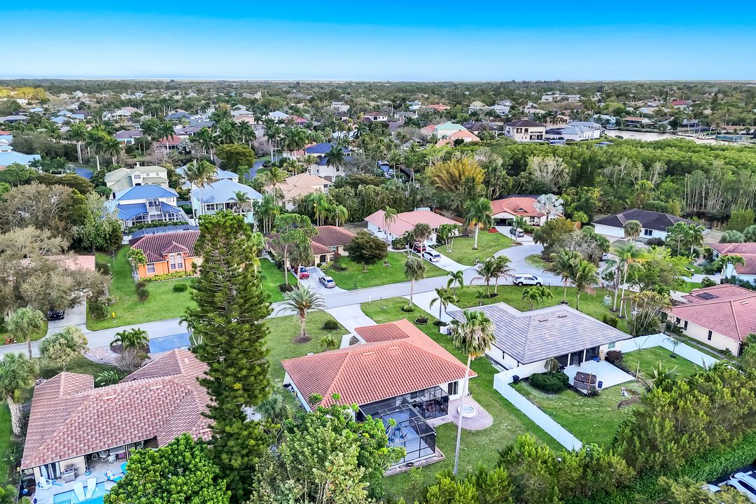 27153 Edenbridge Ct, Bonita Springs, FL 34135