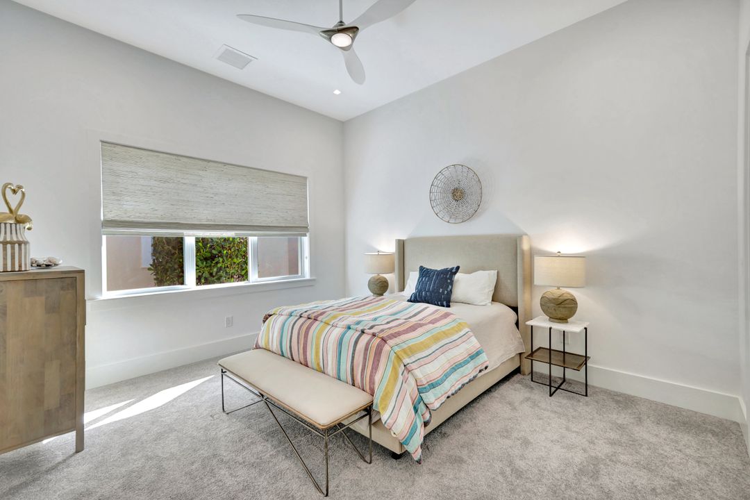 3344 Kumamoto Ln, Naples, FL 34114