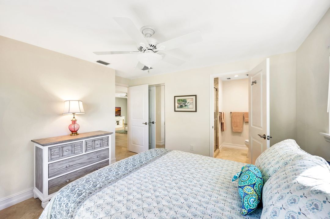 1010 Kings Crown Dr, Sanibel, FL 33957