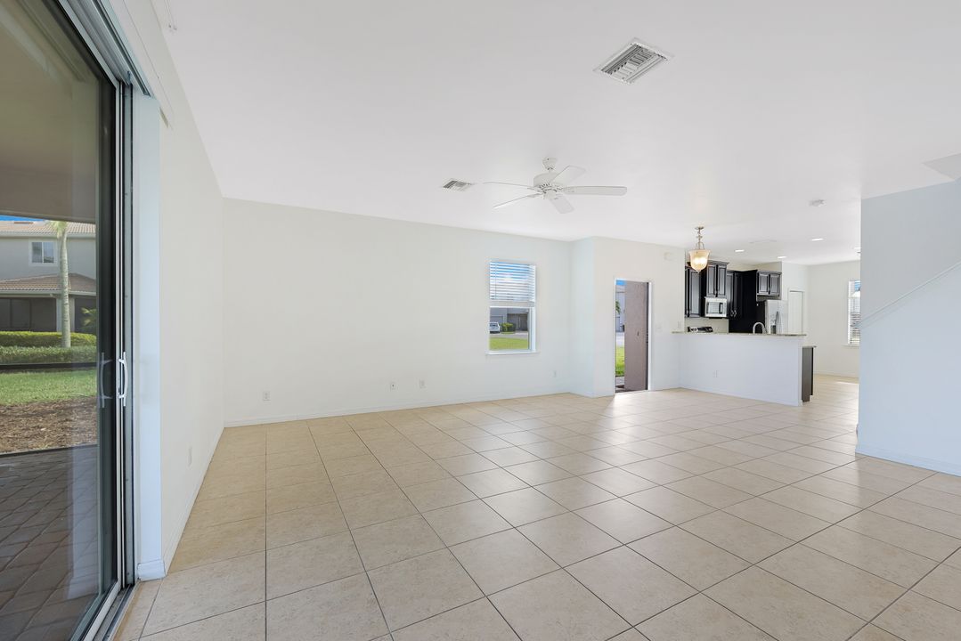 3827 Clearbrook Ln, Fort Myers, FL 33966
