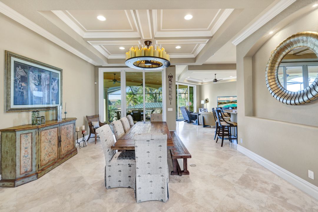 4806 Regal Dr, Bonita Springs, FL 34134