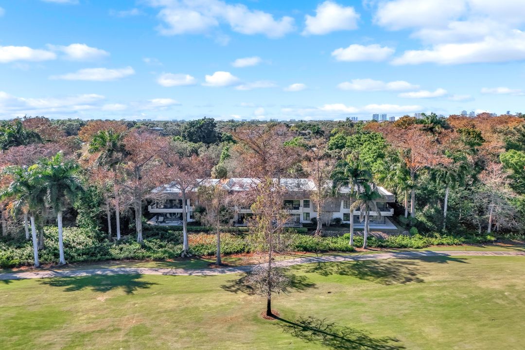 105 Wilderness Dr #107, Naples, FL 34105