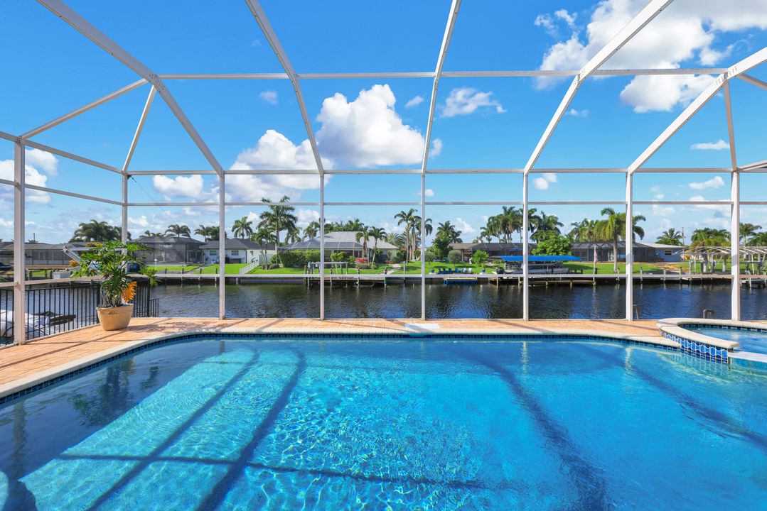 1632 Savona Pkwy, Cape Coral, FL 33904