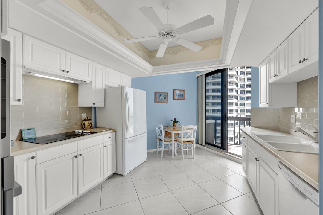 220 S Collier Blvd #PH C, Marco Island, FL 34145