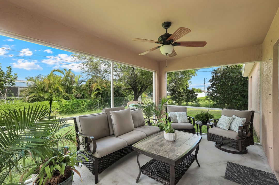 1006 NE 6th Pl, Cape Coral, FL 33909