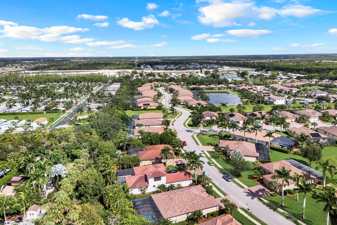 3783 Treasure Cove Cir, Naples, FL 34114