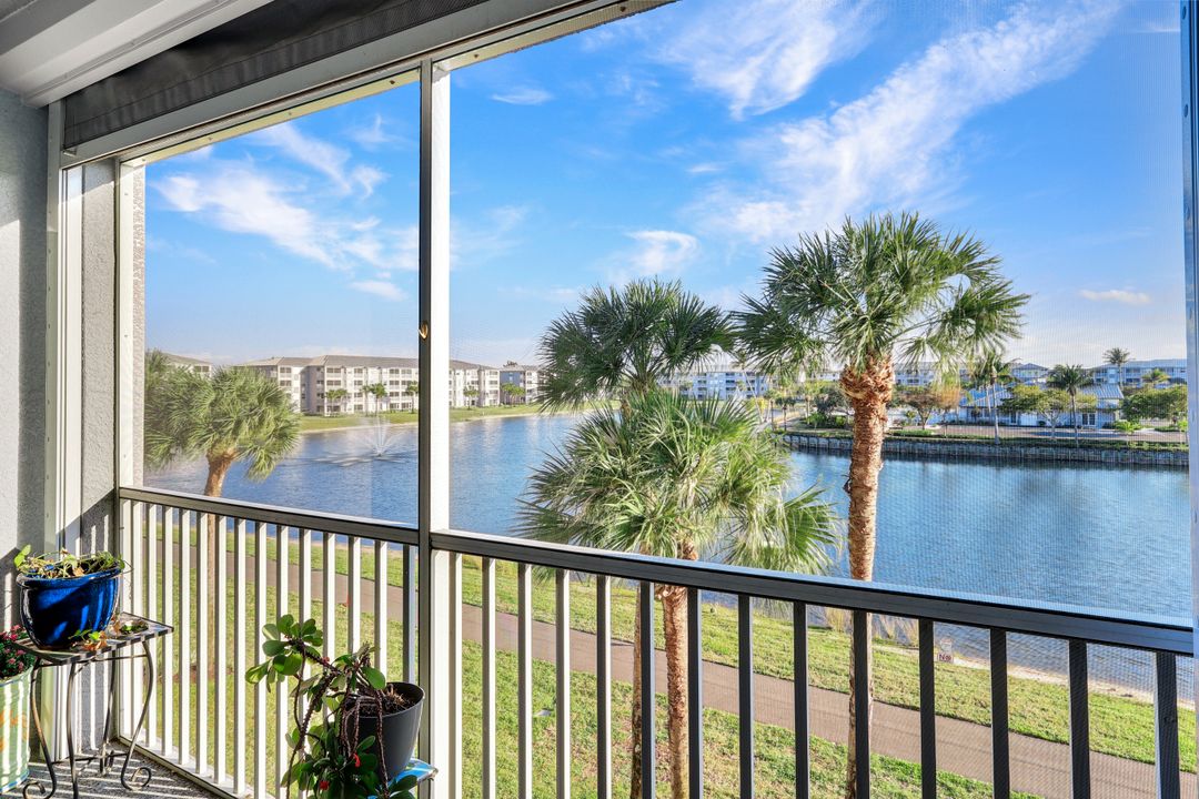 16655 Lake Cir Dr #837, Fort Myers, FL 33908