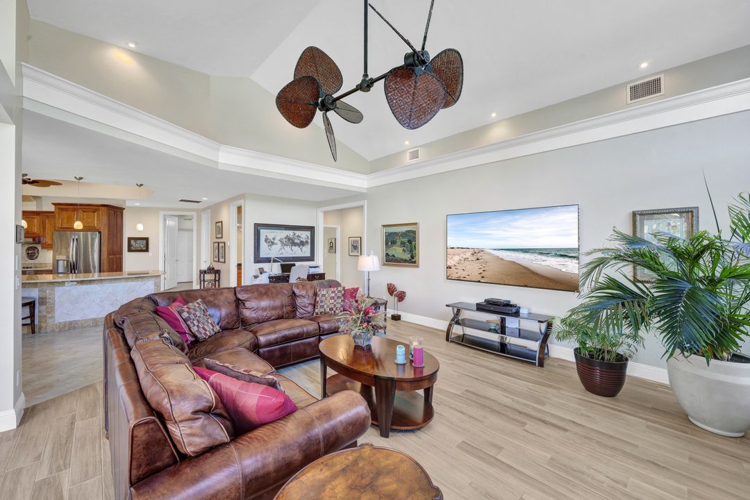 4801 Pond Apple Dr S, Naples, FL 34119