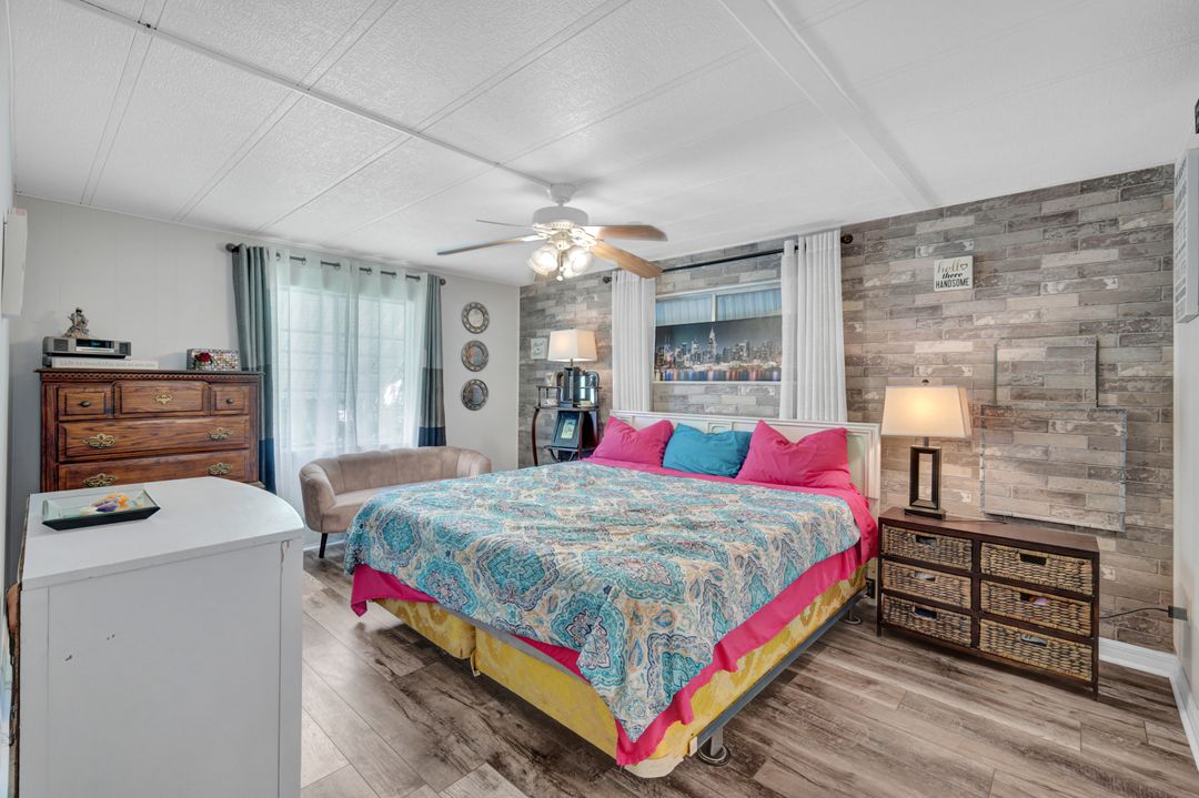 16049 Hibiscus Way, North Fort Myers, FL 33903