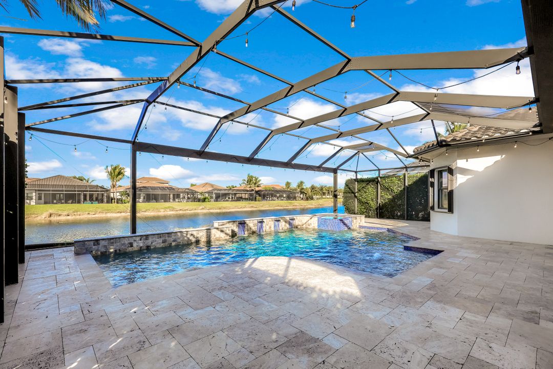4426 Caldera Cir, Naples, FL 34119