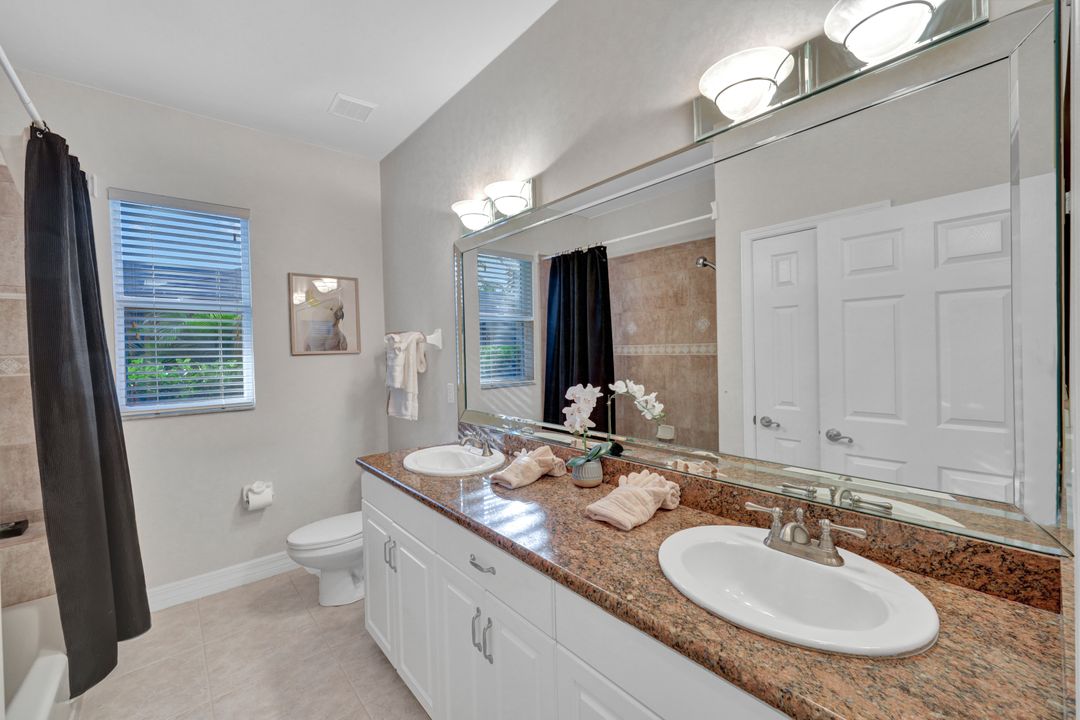 7830 Twin Eagle Ln, Fort Myers, FL 33912