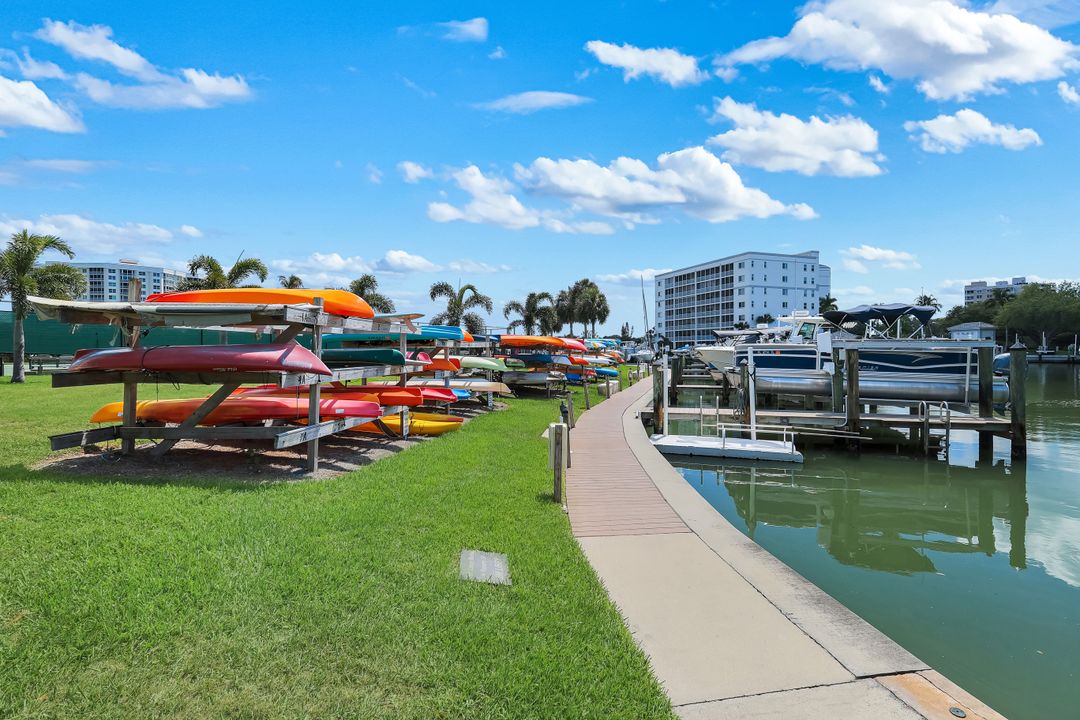 5 Bluebill Ave #410, Naples, FL 34108