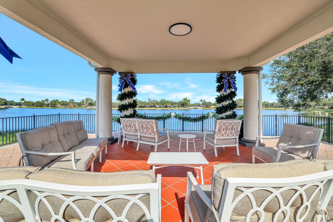 2831 Jude Is Wy, Naples, FL 34119