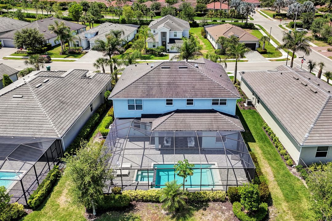 2369 Tangerine Ln, Naples, FL 34120