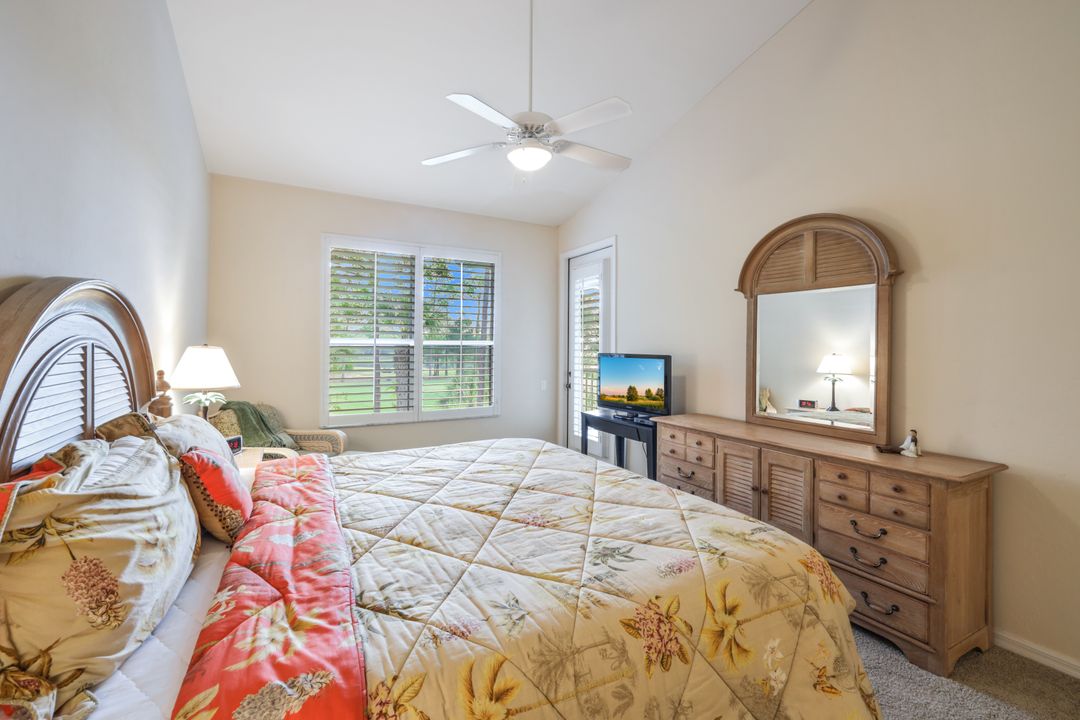 8545 Danbury Blvd #204, Naples, FL 34120