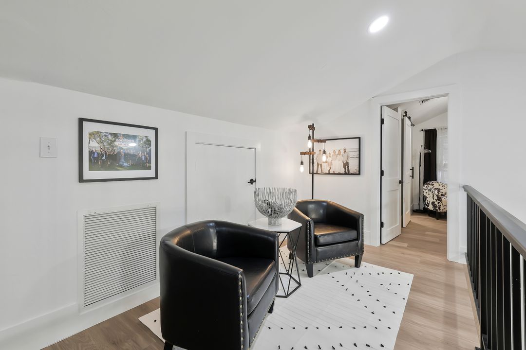 4742 West Blvd #S-8, Naples, FL 34103