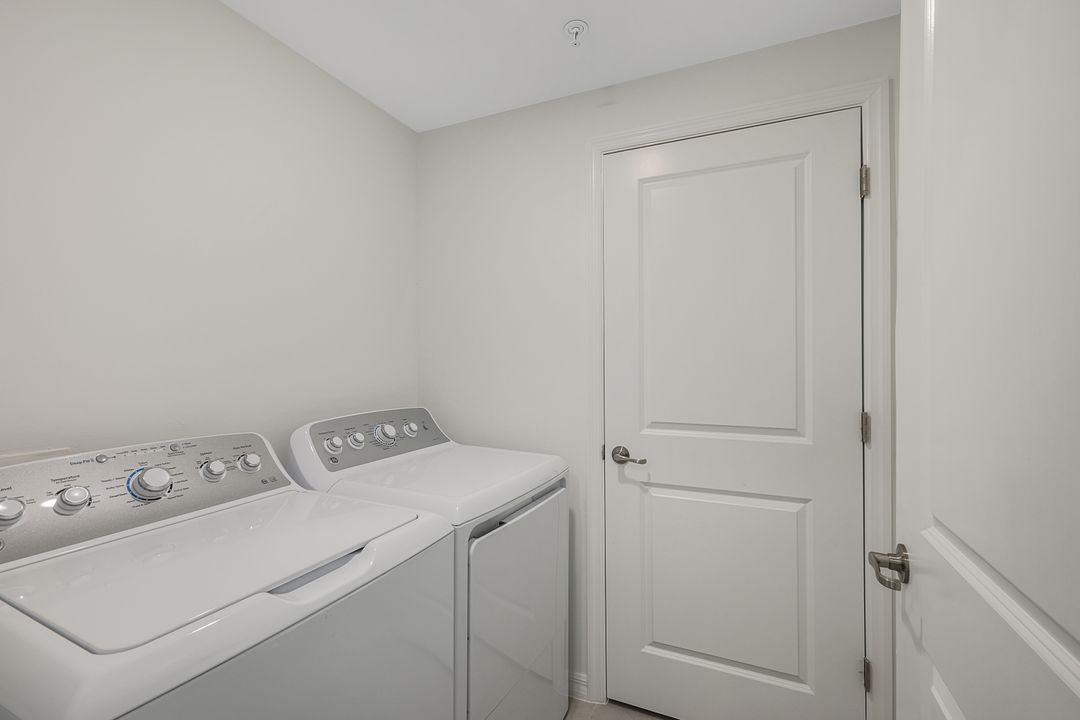 5739 Oakmont Ct, Ave Maria, FL 34142