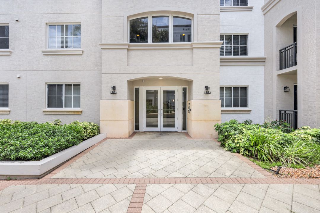 6620 SW 57th Ave #C202, South Miami, FL 33143