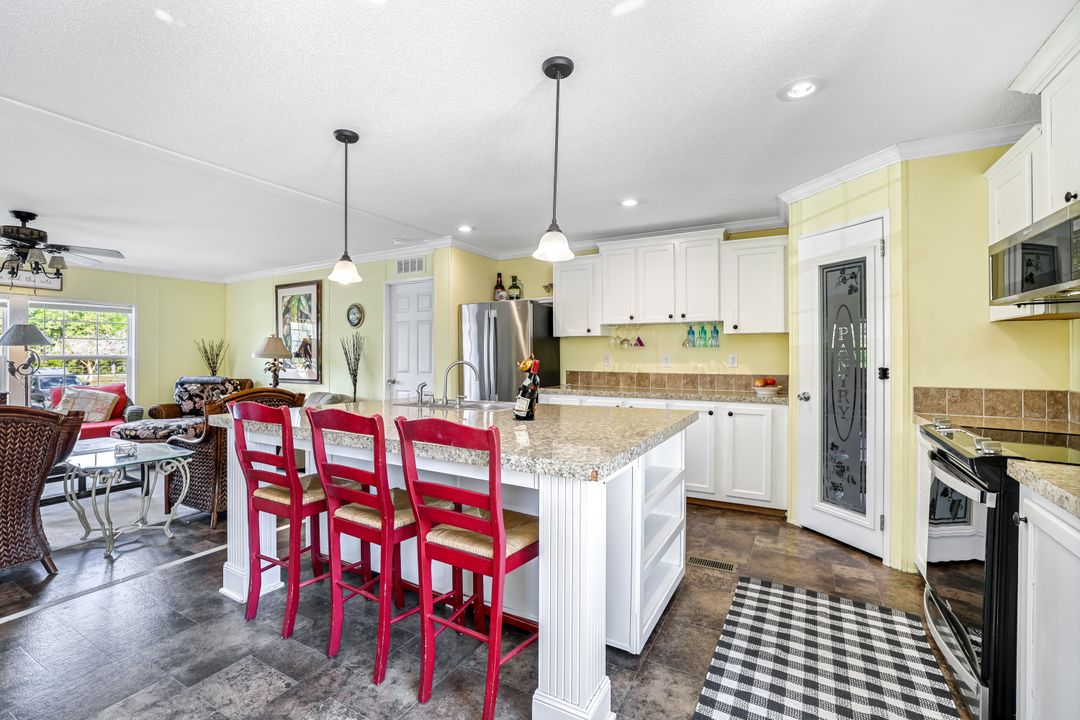 610 Sunset Dr, Marco Island, FL 34145