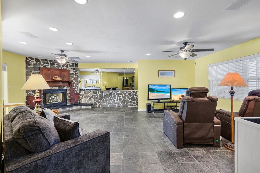 6029 Higgins Ave, Fort Myers, FL 33905