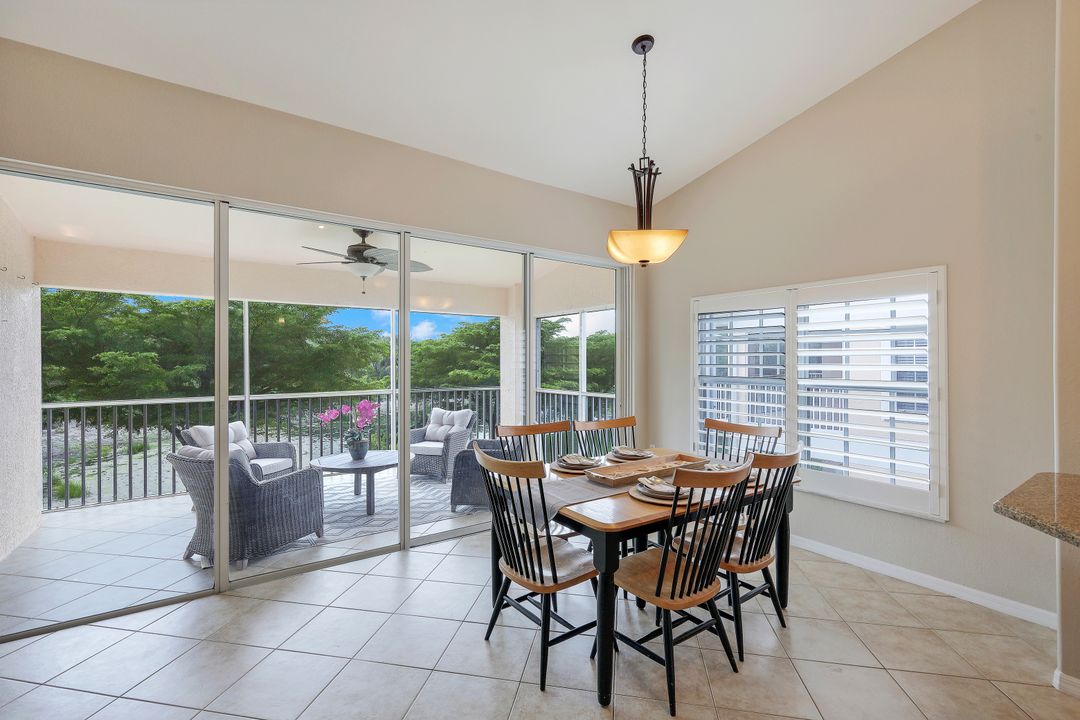 6320 Lexington Ct #202, Naples, FL 34110