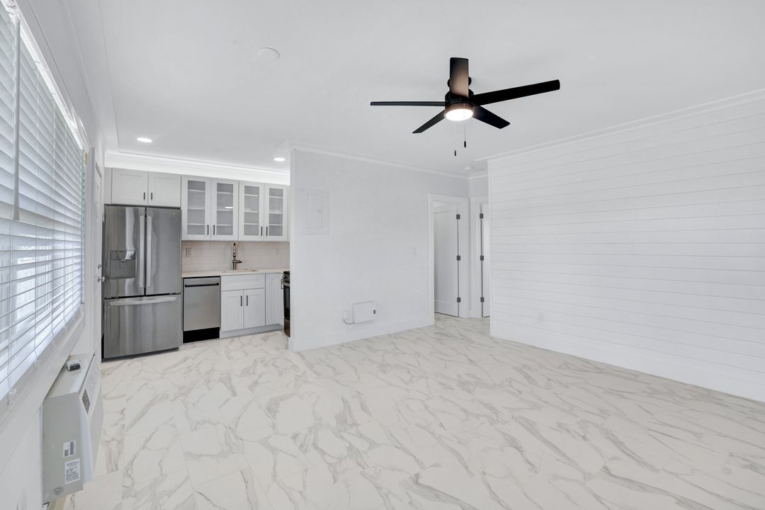 190 N Collier Blvd  #8, Marco Island, FL 34145