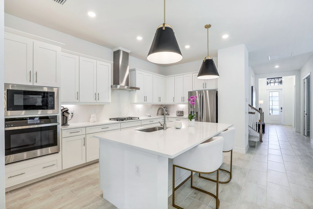 14187 Blue Bay Cir, Fort Myers, FL 33913