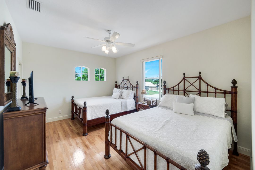 5929 SW 1st Ct, Cape Coral, FL 33914