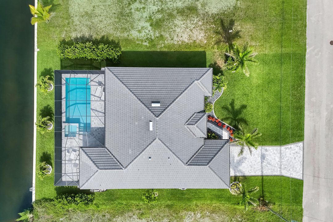 2118 SW 39th Terrace, Cape Coral, FL 33914