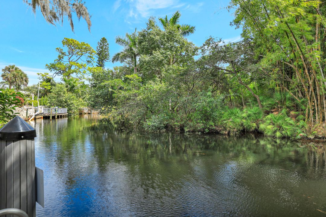 10810 Goodwin St, Bonita Springs, FL 34135