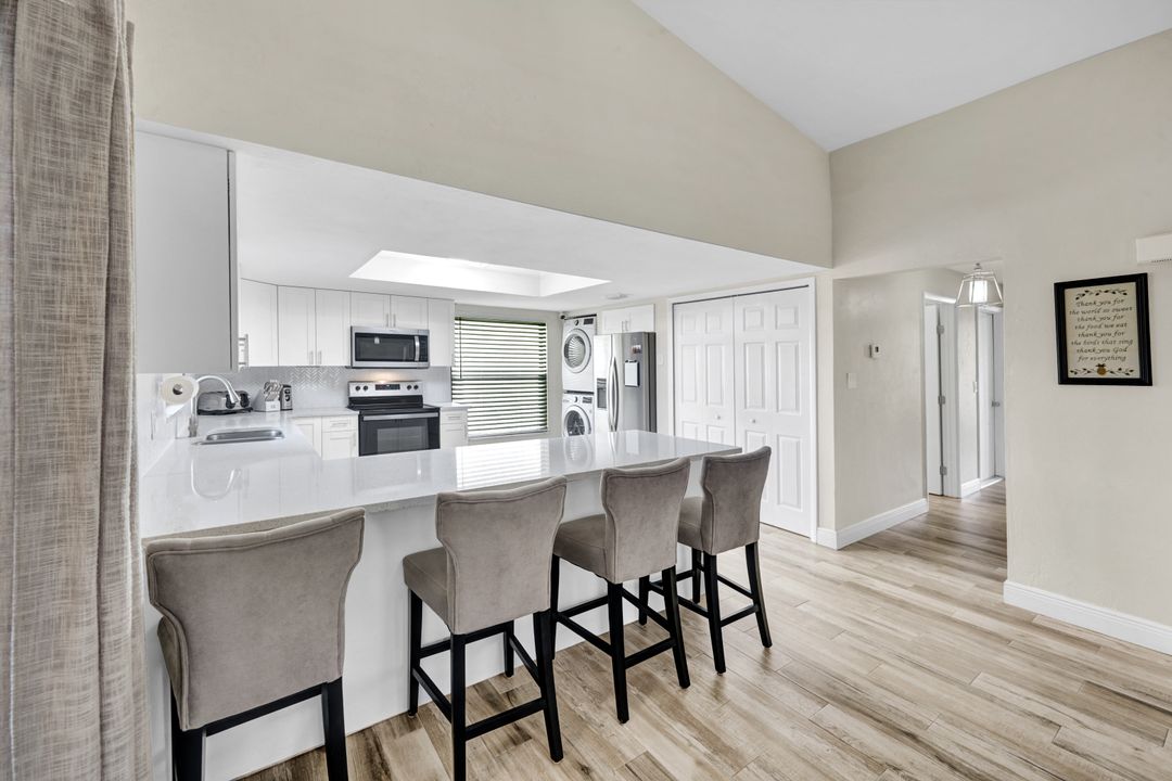 5424 Ashton Cir, Fort Myers, FL 33907
