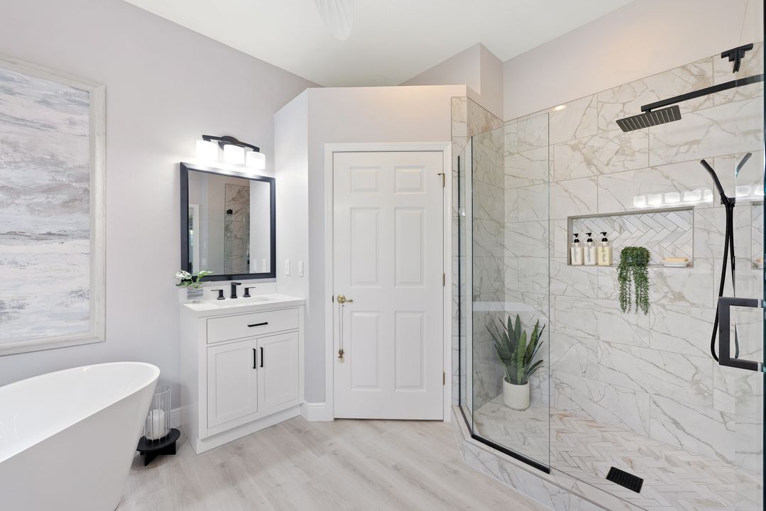 10115 Valiant Ct #201, Miromar Lakes, FL 33913