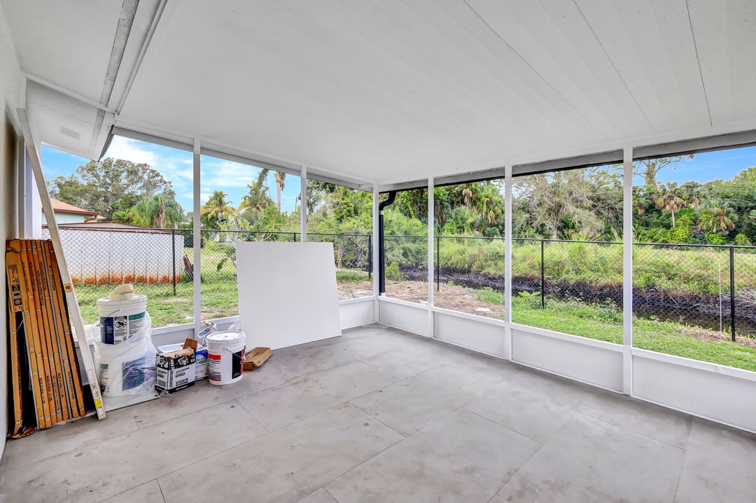 73 Cardinal Dr, North Fort Myers, FL 33917