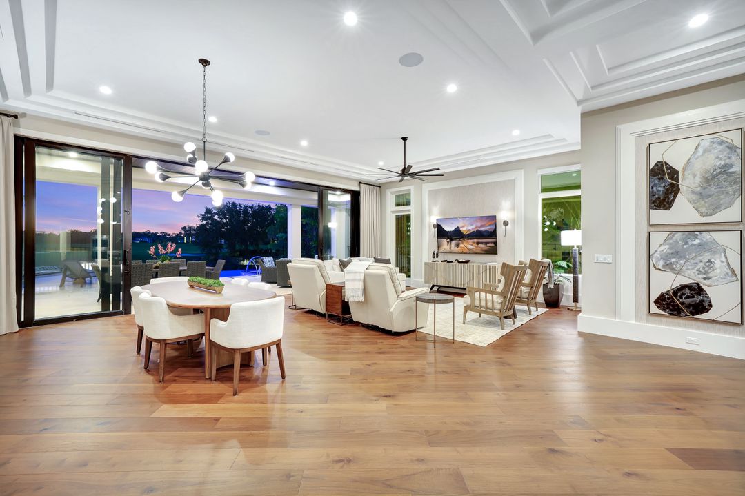 16647 Isola Bella Ln, Naples, FL 34110