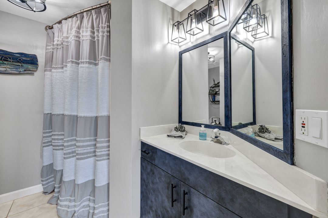 201 Vintage Bay Dr  #B8, Marco Island, FL 34145