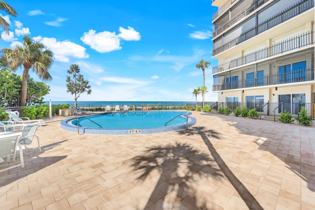 3399 Gulf Shore Blvd N #203, Naples, FL 34103