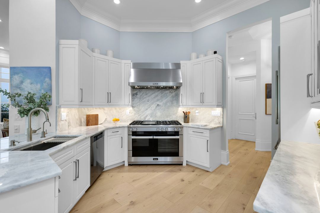 4670 Via Roma, Estero, FL 34134