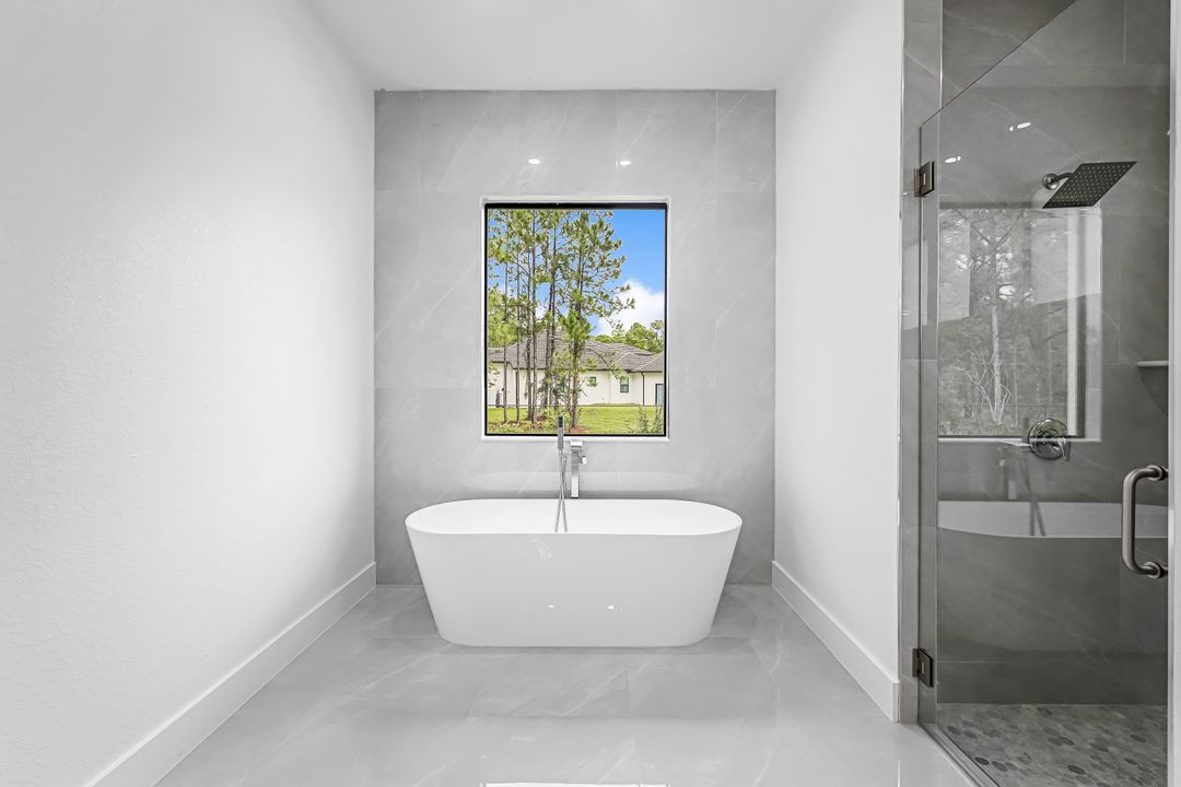 2840 Golden Gate Blvd W, Naples, FL 34120