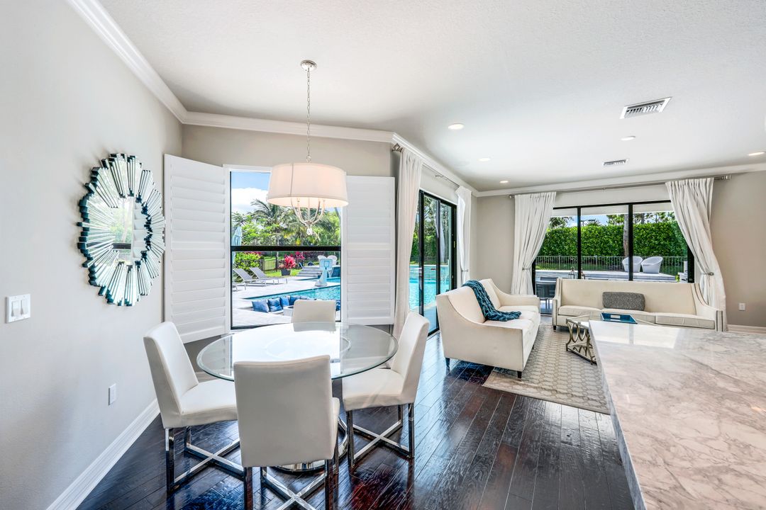 4138 Aspen Chase Dr, Naples, FL 34119