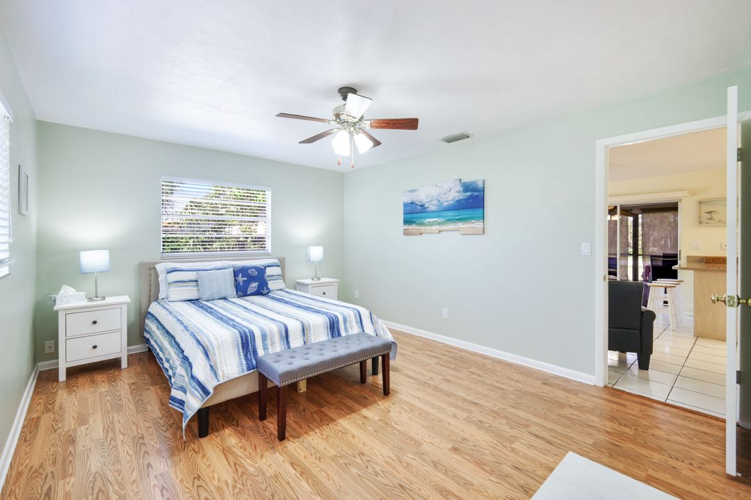 4587 Capri Dr, Naples, FL 34103