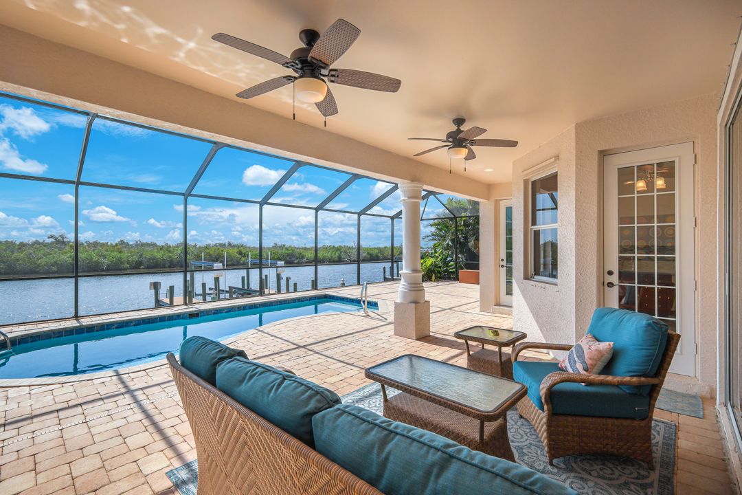 1128 NW 43rd Ave, Cape Coral, FL 33993