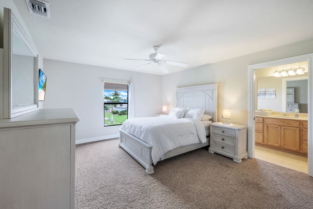 2802 SW 34th Terrace, Cape Coral, FL 33914
