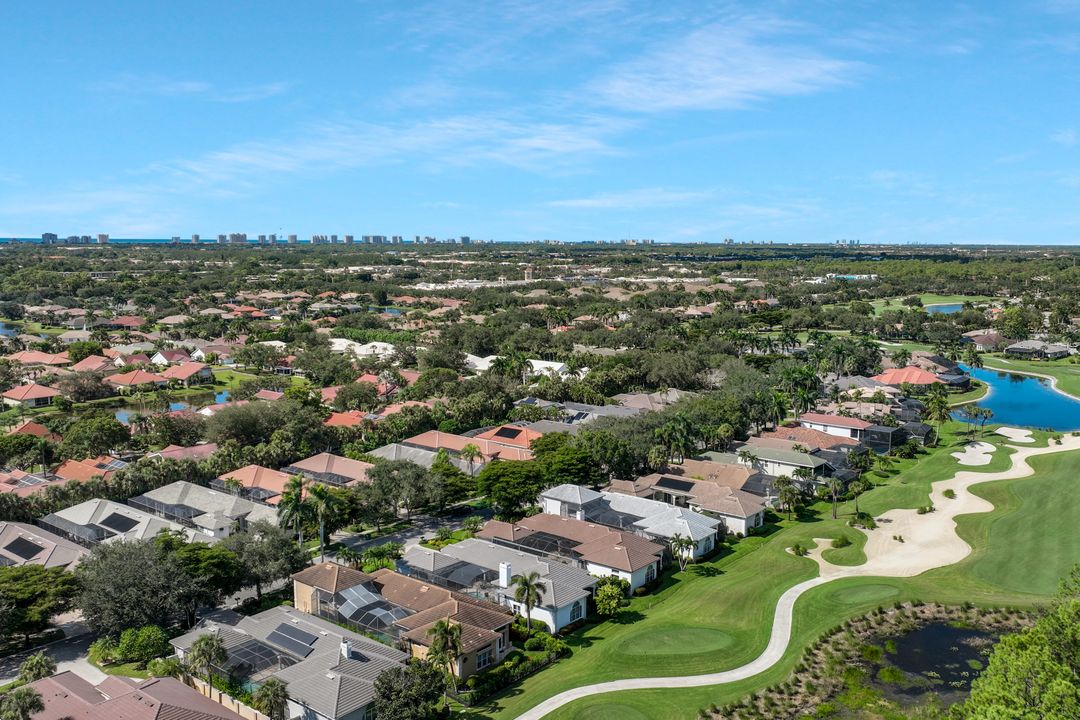 5058 Kensington High St, Naples, FL 34105