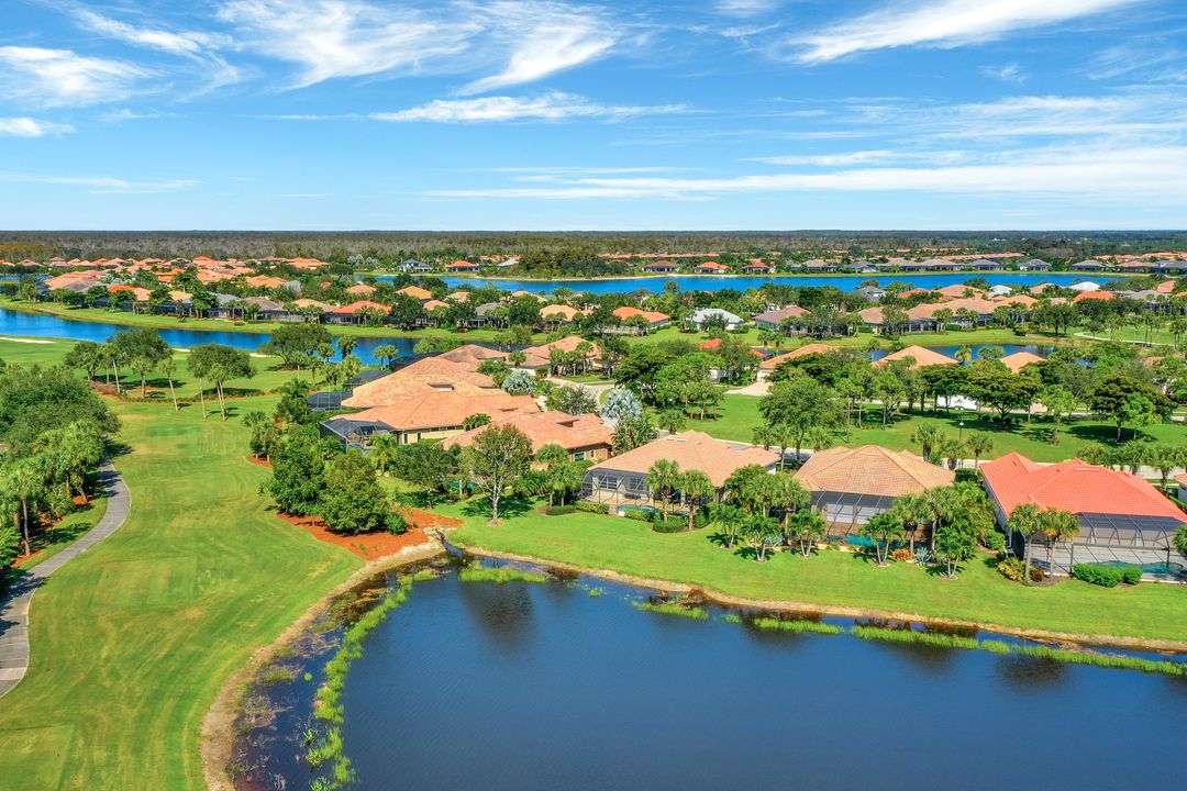 11982 Heather Woods Ct, Naples, FL 34120